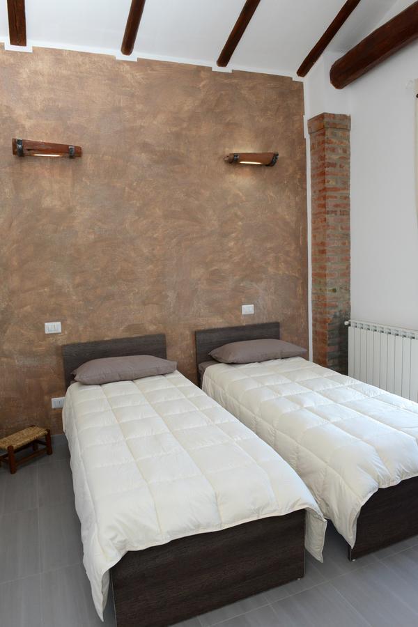 Il Leccio Bed & Breakfast San Lazzaro di Savena Luaran gambar